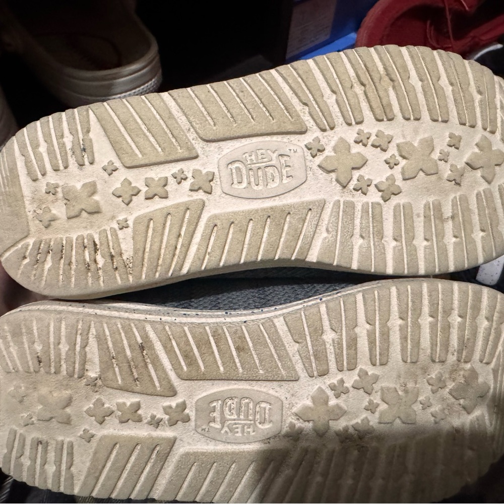 Kids Hey Dudes size 1 - Picture 4 of 4